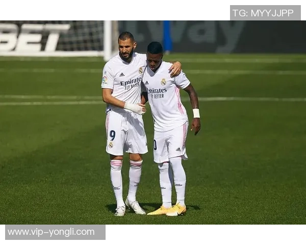 维尼修斯连续11场未进球却渴望3000万欧年薪引发记者质疑